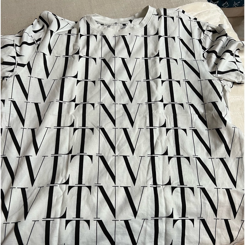 Valentino VLTN logo t shirt